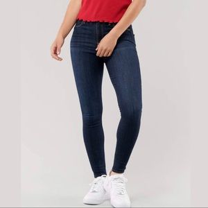Hollister Mid Wash Super Skinny Jeans 7R